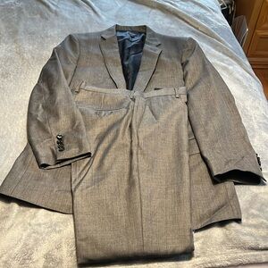 Jcrew 100 % light wools grey color. Double vest. Pant size 30/30